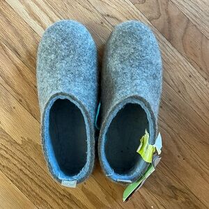 Vivo barefoot MIM wool felt slippers size 38